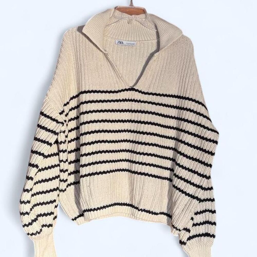 Zara Women's Striped Knitted V-Neck Cotton Sweater - Small